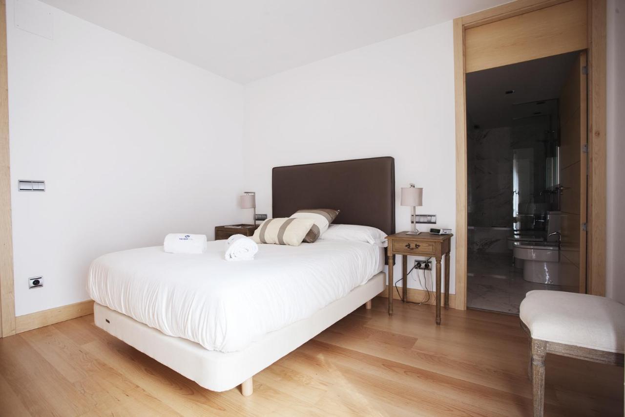 Aingura - Basque Stay Getaria Buitenkant foto